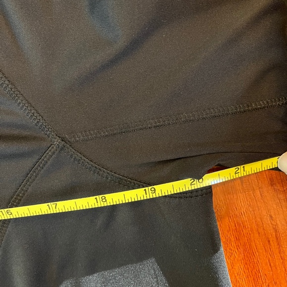 DANSKIN NOW Full Zippered Jacket with Pockets - Picture 4 of 11